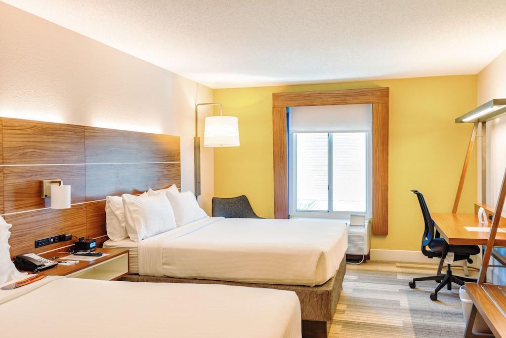 Holiday Inn Express Charleston Us Highway 17 & I-526 By Ihg Kültér fotó