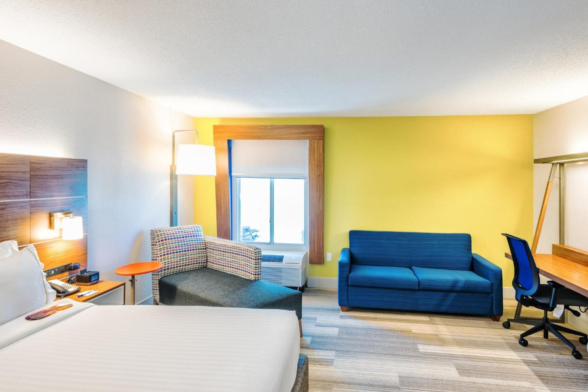 Holiday Inn Express Charleston Us Highway 17 & I-526 By Ihg Kültér fotó