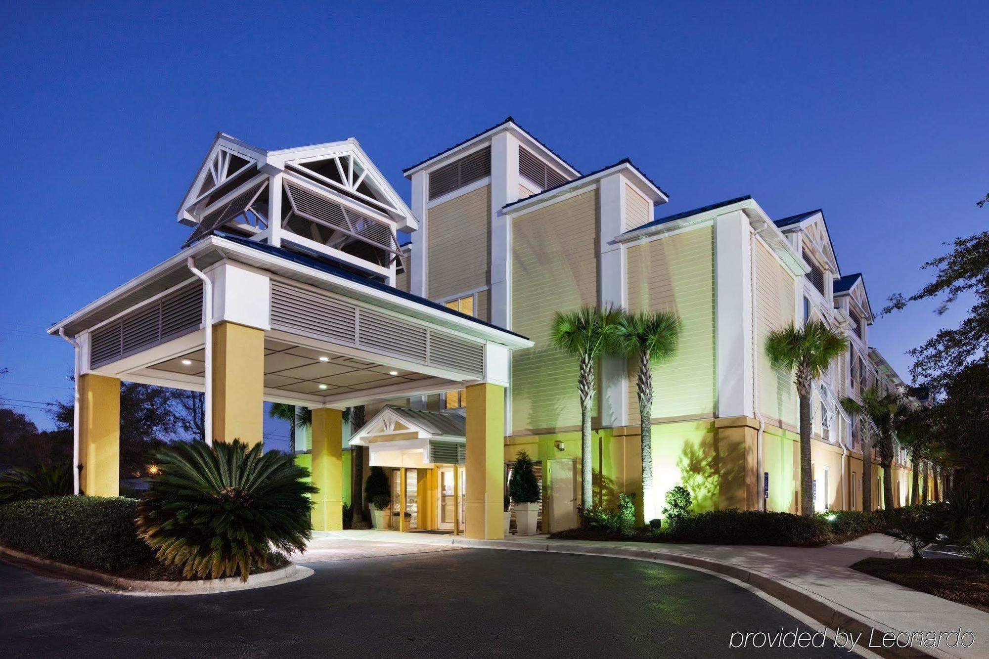 Holiday Inn Express Charleston Us Highway 17 & I-526 By Ihg Kültér fotó