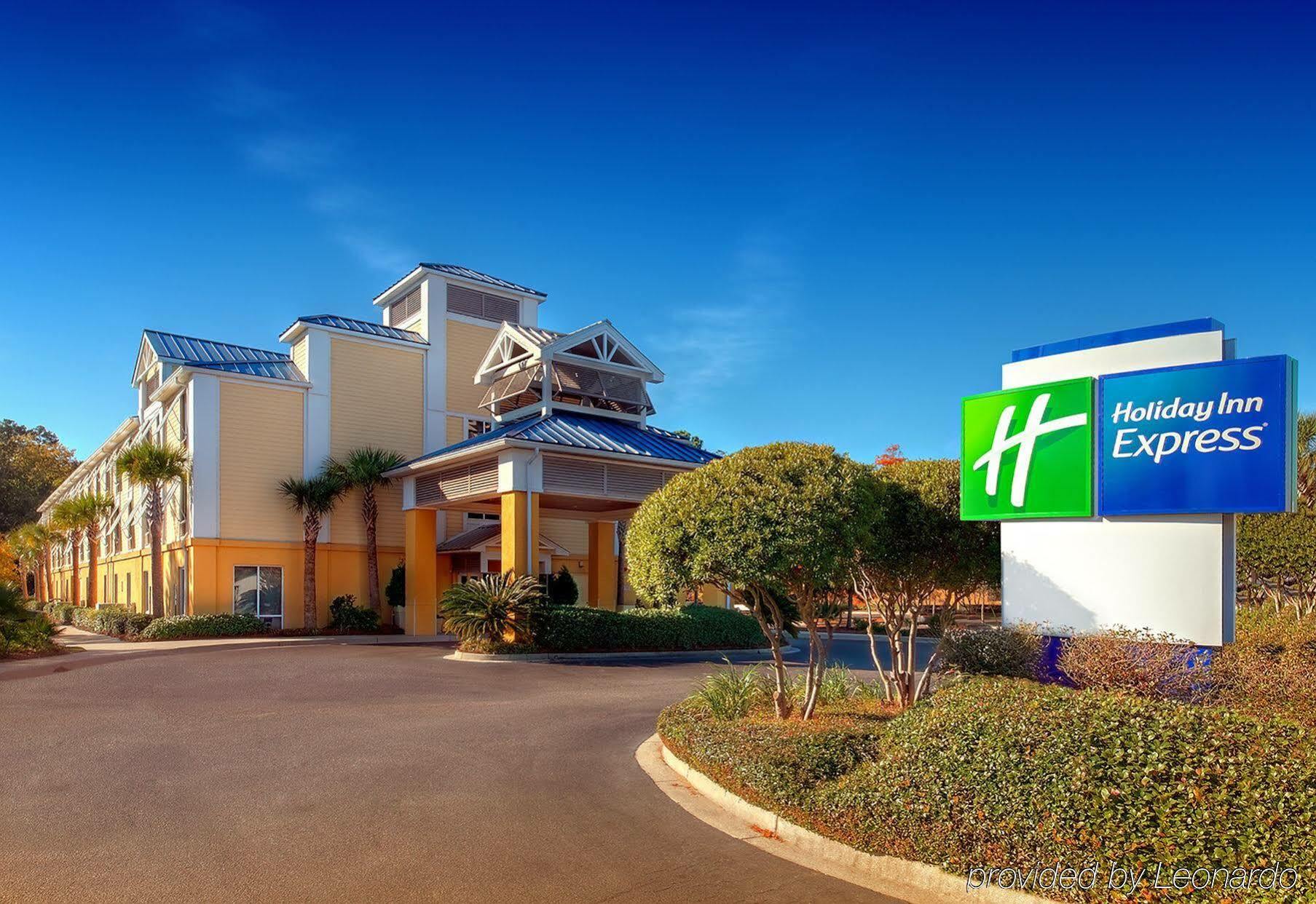 Holiday Inn Express Charleston Us Highway 17 & I-526 By Ihg Kültér fotó